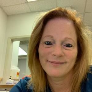 Meet your Posher, Deborah